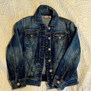 Impulse purchase 2022, worn twice, to small, like new.